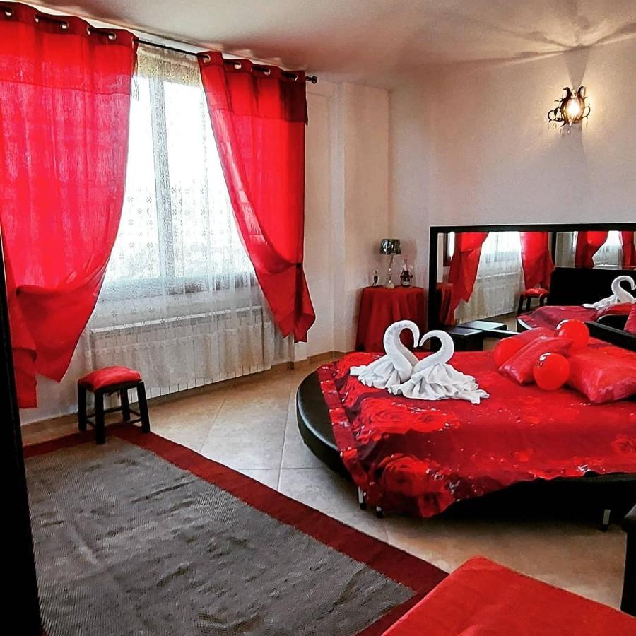 Indipendente Con Piscina Uso Esclusivo Internet Illimitato Villa Siniscola Dış mekan fotoğraf