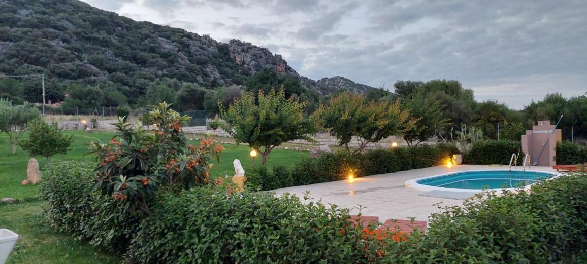 Indipendente Con Piscina Uso Esclusivo Internet Illimitato Villa Siniscola Dış mekan fotoğraf