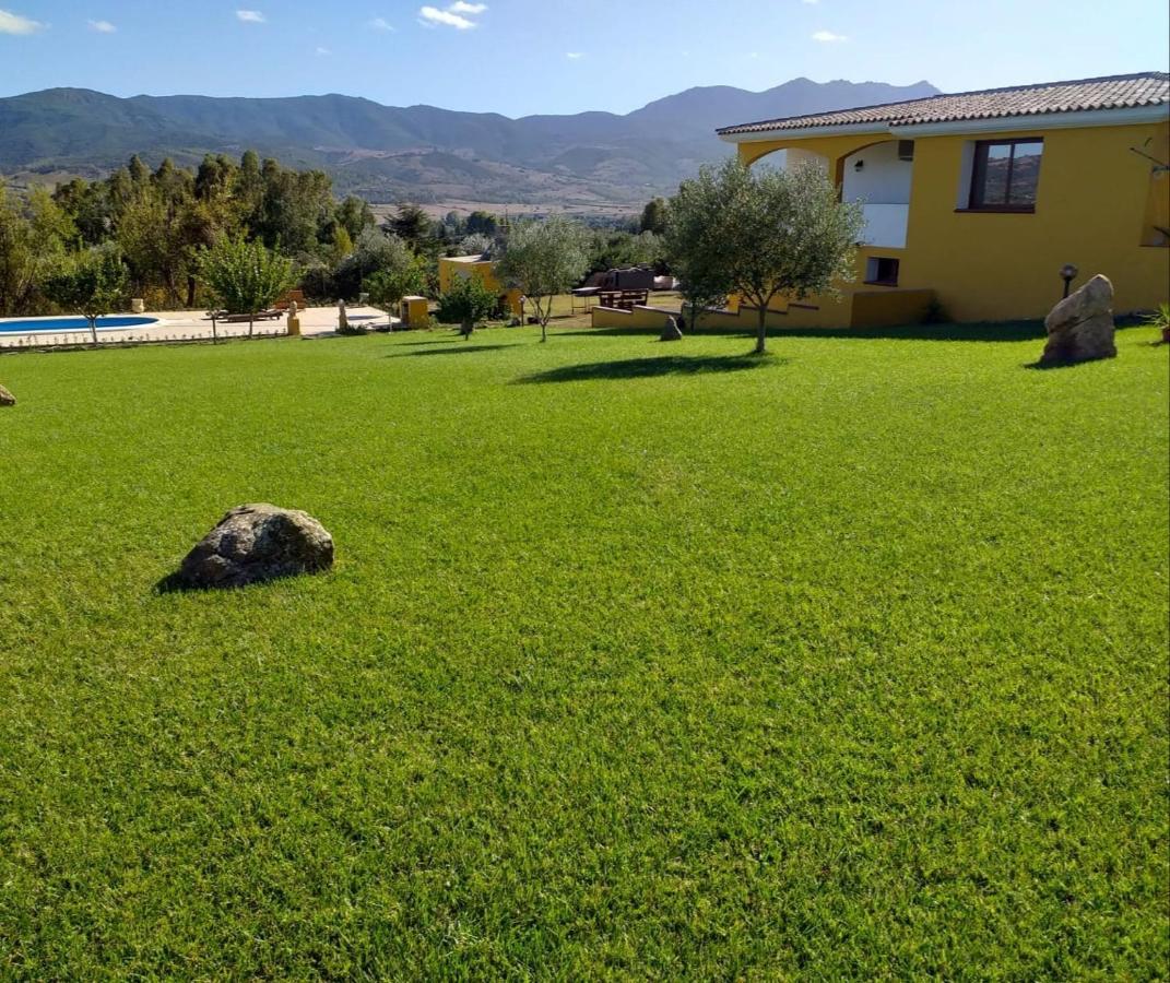 Indipendente Con Piscina Uso Esclusivo Internet Illimitato Villa Siniscola Dış mekan fotoğraf